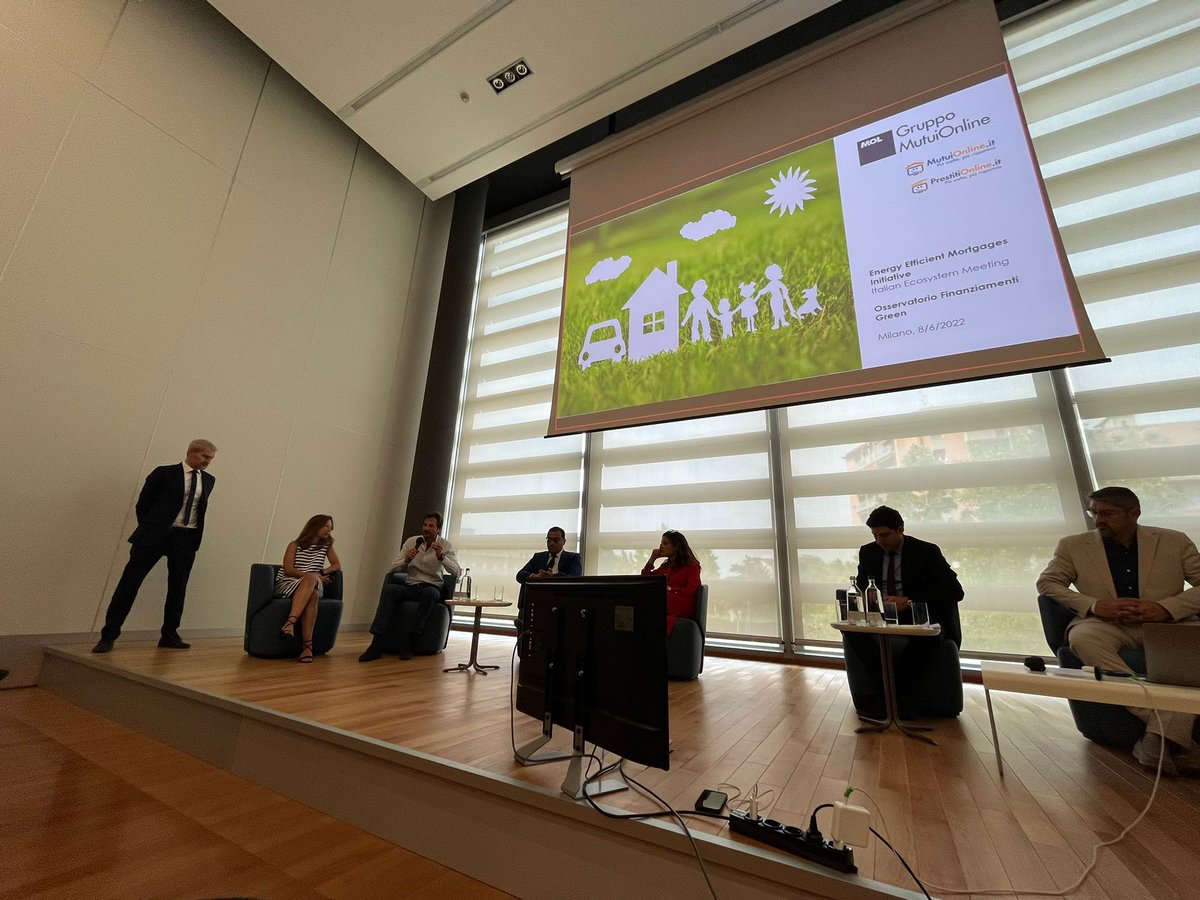EEMActionPlan's tweet photo. In Italy, consumer demand for green financial products has increased 20-fold in only 15 months. Enhanced market confidence and transparency can be fostered through the @EEM_Label which provides for standardisation of energy efficiency and ESG data disclosure. https://t.co/0DqeCIp4l9