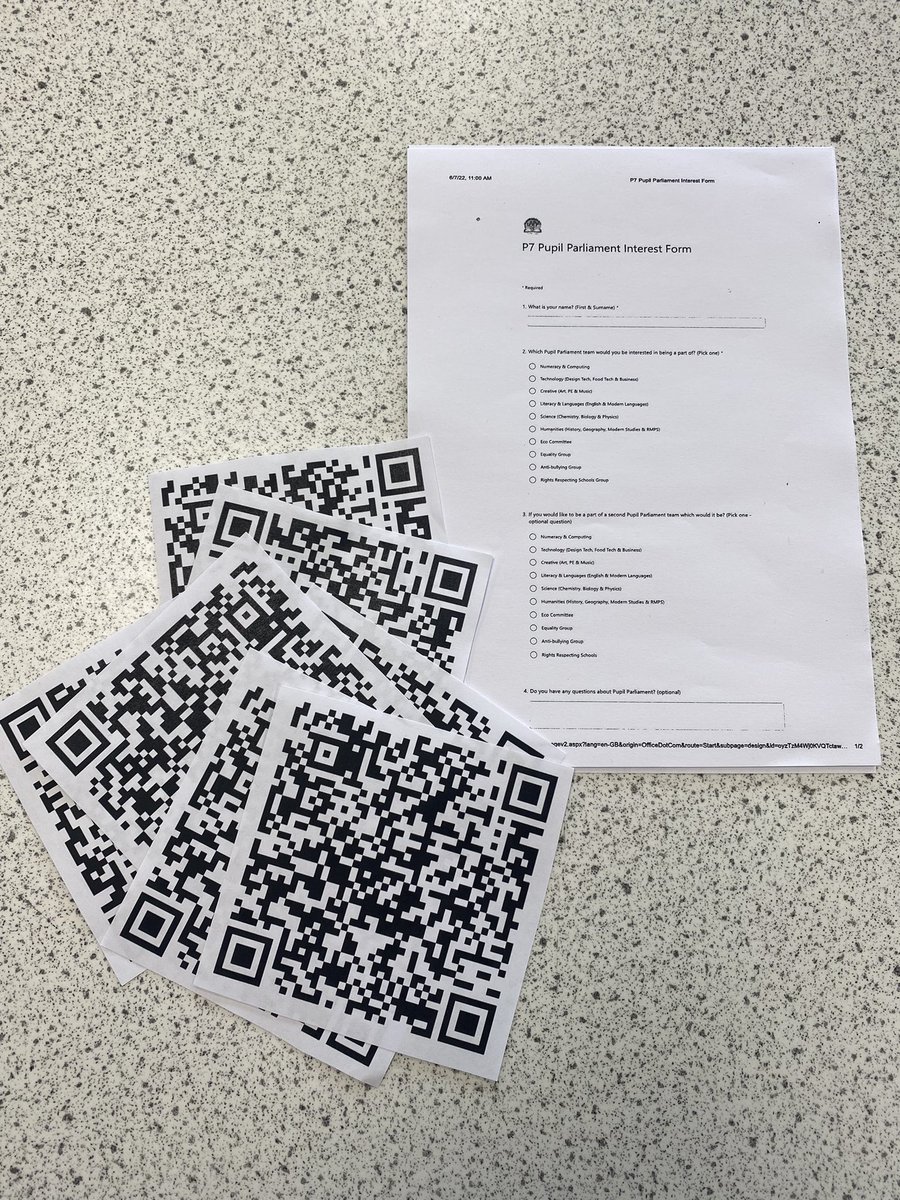 LAPupilParl's tweet photo. Pupil Parliament popped into P7 transition classes this afternoon to talk to them about their experiences within Pupil Parliament and the opportunities to share their voice across the school. 

Excellent to have so many P7 express an interest in joining @Linlithgow_Acad https://t.co/AlYgWKhqtW