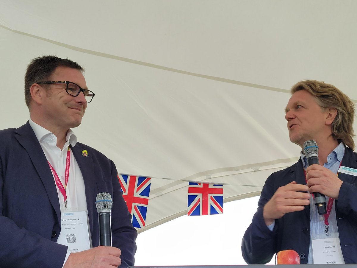 Rounding off proceedings at #FestivalofFresh we have Westfalia's Johnathan Sutton talking to Fruitnet's Chris White in a live recording of our Fruitbox podcast. We've had sunshine, wind and torrential rain...but above all we've had a lot of fun. See you next year!