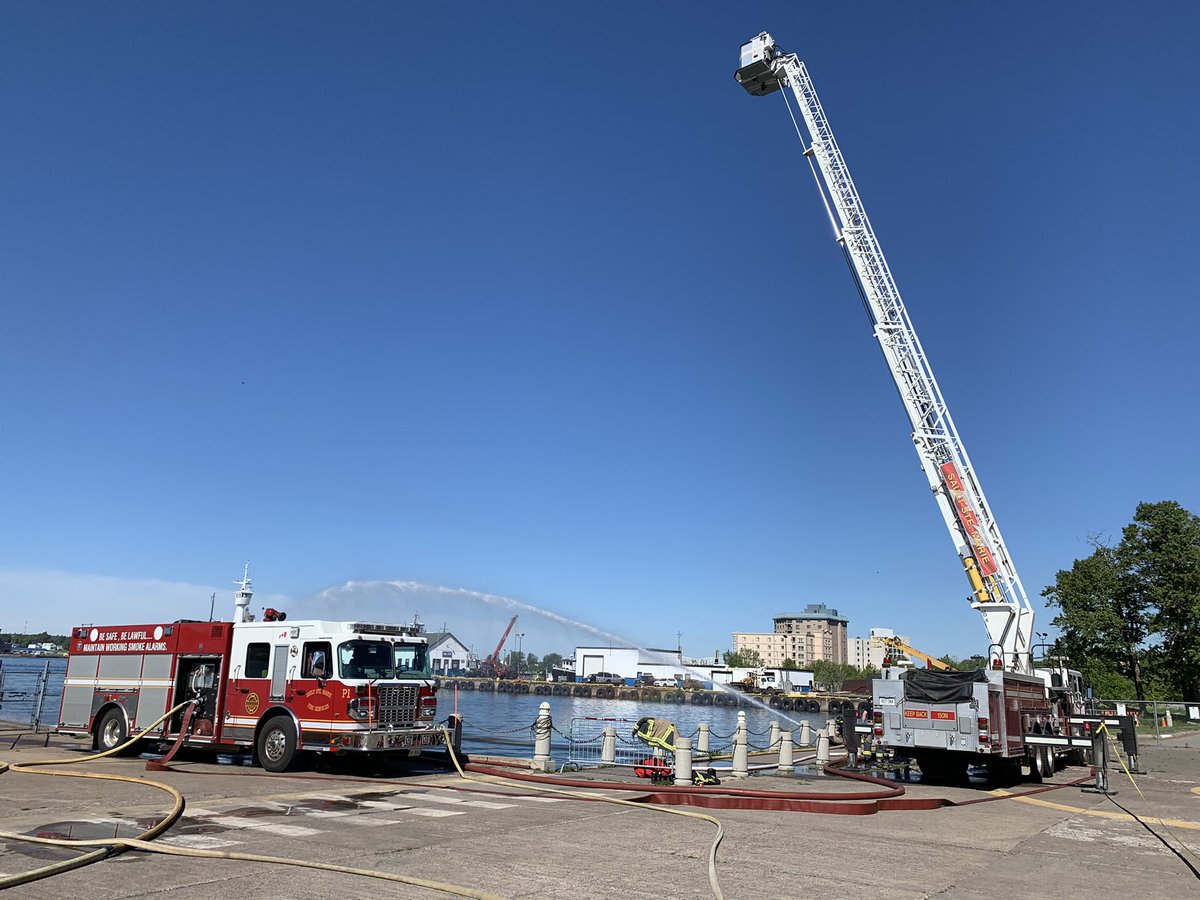 SaultFire's tweet image. Crews are doing Pump Operations training at the @BushplaneCentre today ! 🚒 🔥 💧 ☀️ #pumpops @CitySSM @ChiefPJ