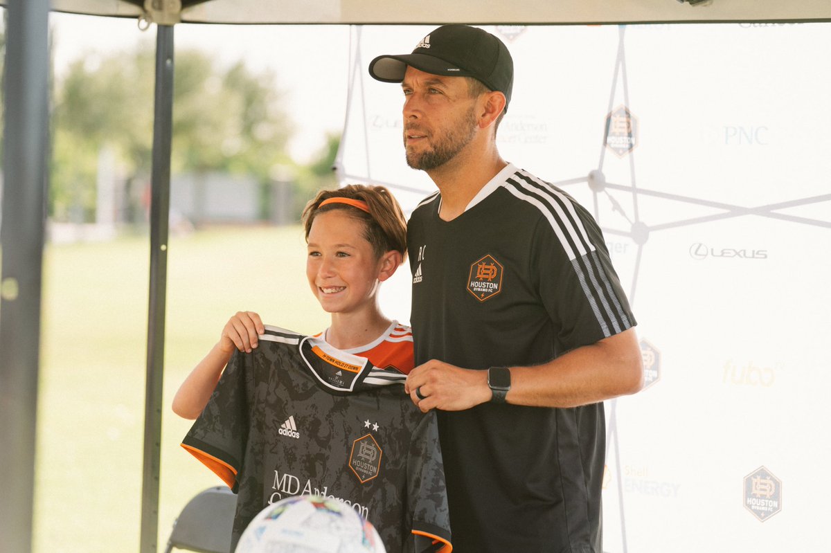 Rodo_Castilla's tweet photo. Signing Day @DynamoAcademy. Celebrating the dedication the clubs and players have shown on the way to this day #CatalystProgram #HoldItDown https://t.co/NhBkIrmI1Z