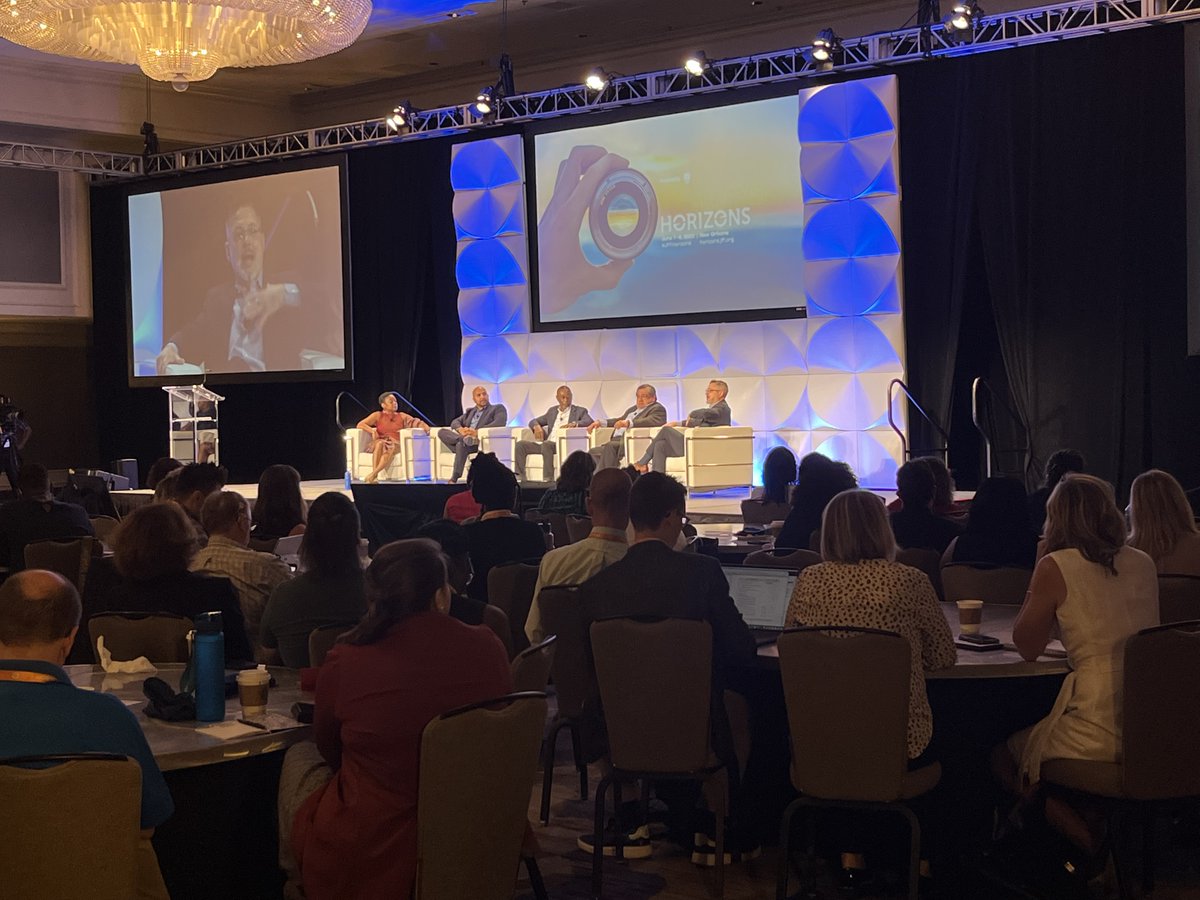 Kicking off Day 2 of #JFFHorizons with #KenOliver <a href="/checkr/">Checkr</a>, #LarryMiller <a href="/Nike/">Nike</a>, <a href="/seanhosman/">Sean Hosman</a> <a href="/vant4ge/">Vant4ge</a> #KenKuwamuraJr <a href="/UnionPacific/">Union Pacific</a> and <a href="/lucretiapmurphy/">Lucretia Murphy</a> about the importance of #SecondChances #FairChances. Check out JFFs ongoing reentry work and resources jff.org/events/nationa…