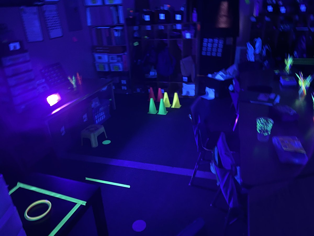 MaddenClass's tweet photo. Glow Day was a success! I’m exhausted but they had fun! 2 more days
#fwesspotlightslearning https://t.co/1HoZIAoOTw
