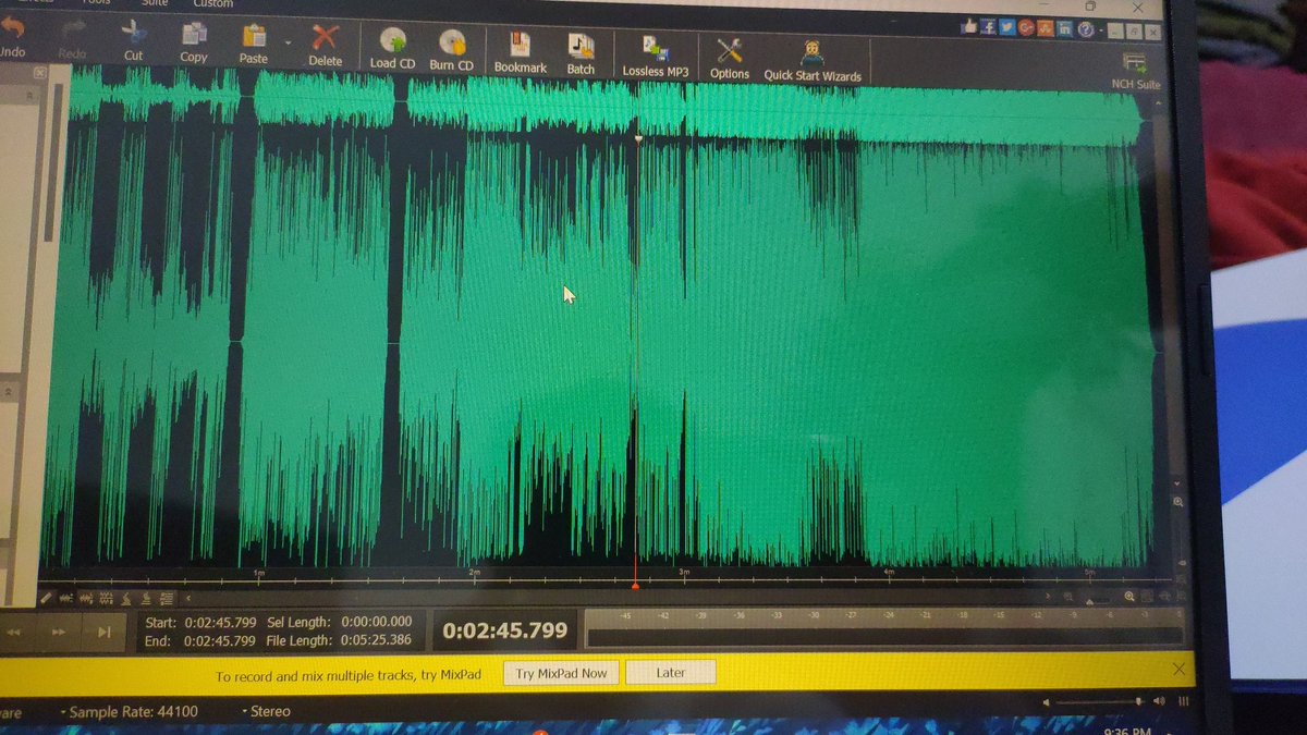 Kemaren jadi tukang desain, sekarang jadi tukang audio