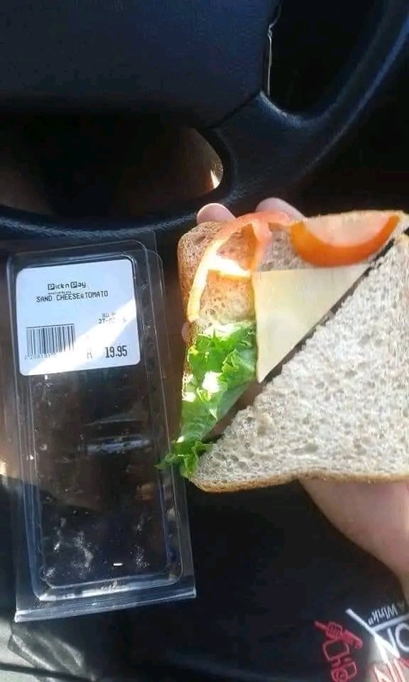Ntsikier's tweet image. Imagine with your last R20 you buy a sandwich only to find this😭💀