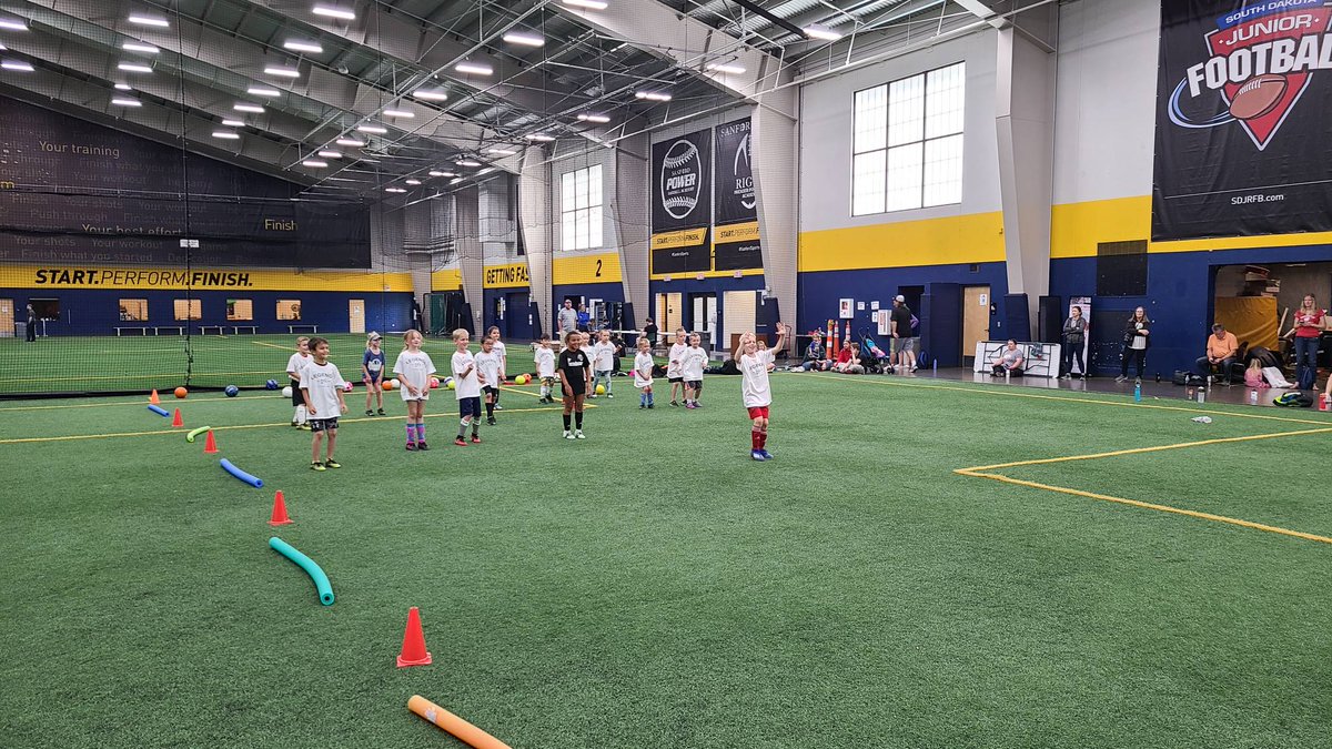 Dakota_Alliance's tweet photo. DASC is humbled and honored to be apart of Legends For Kids once again this year.
Over 160 kids are out here learning, laughing and loving soccer this morning.
Thanks for having us once again.
#legendsforkids https://t.co/n368hjq3JY