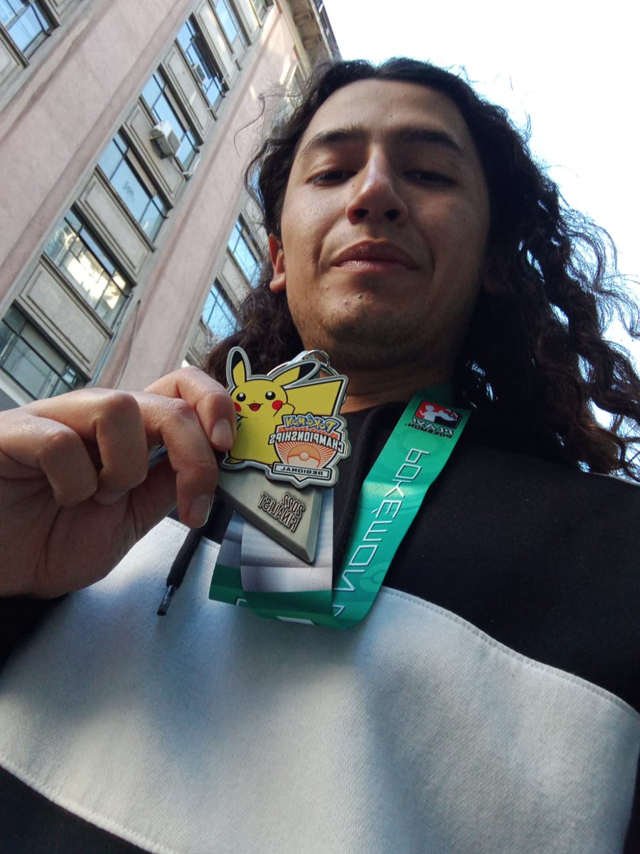 <a href="/AustralStorm/">S. Austral Storm</a> no puede dejar de destacar el tremendo campeonato que se mando <a href="/Emili0oxxx/">Emilio Díaz</a> quien de la mano de su Drapion logró el segundo puesto y su cupo al mundial de Londres.
#Battlers
#PokemonGo