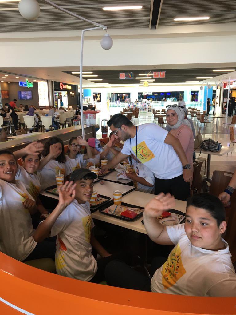 Yürütmüş olduğumuz “Sosyal Hayatta Biz de Varız” projesi kapsamında Denizli Gökpınar Hobi bahçeleri, Sinema ve Bowling oyununu içeren gezimizi tamamlamış bulunuyoruz. Emeği geçenlere teşekkür ederiz. <a href="/kanidinger1/">kanidinger</a> @cmlkpln27 <a href="/kale_ybo/">Kale Cumhuriyet Yatılı Bölge Ortaokulu</a> <a href="/kalemem20/">Kale İlçe Milli Eğitim Müdürlüğü</a>