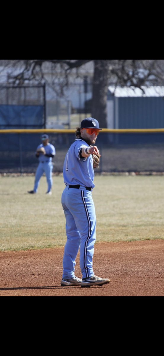 Congrats to our very own ⁦<a href="/C__Dunn2/">Chandler Dunn</a>⁩ for signing a professional contract with the Evansville Otters of the Frontier League. Good luck Chandler!