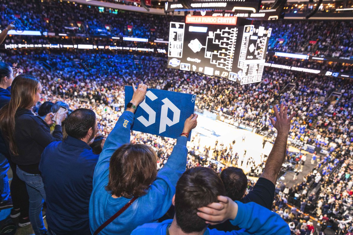 SPUAthletics's tweet image. A quick reminder that Peacock Nation is the best...carry on. 🦚💙

#StrutUp🦚