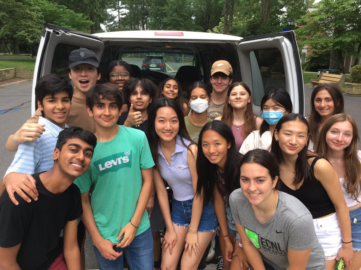 The Great Giveaway began in 2011 as a response to the giant mountain of trash created on the last days of school. The program takes gently used school supplies and donates them! This year, we collected 21 boxes of supplies to donate to the Eastern Service Workers in Trenton ♻️