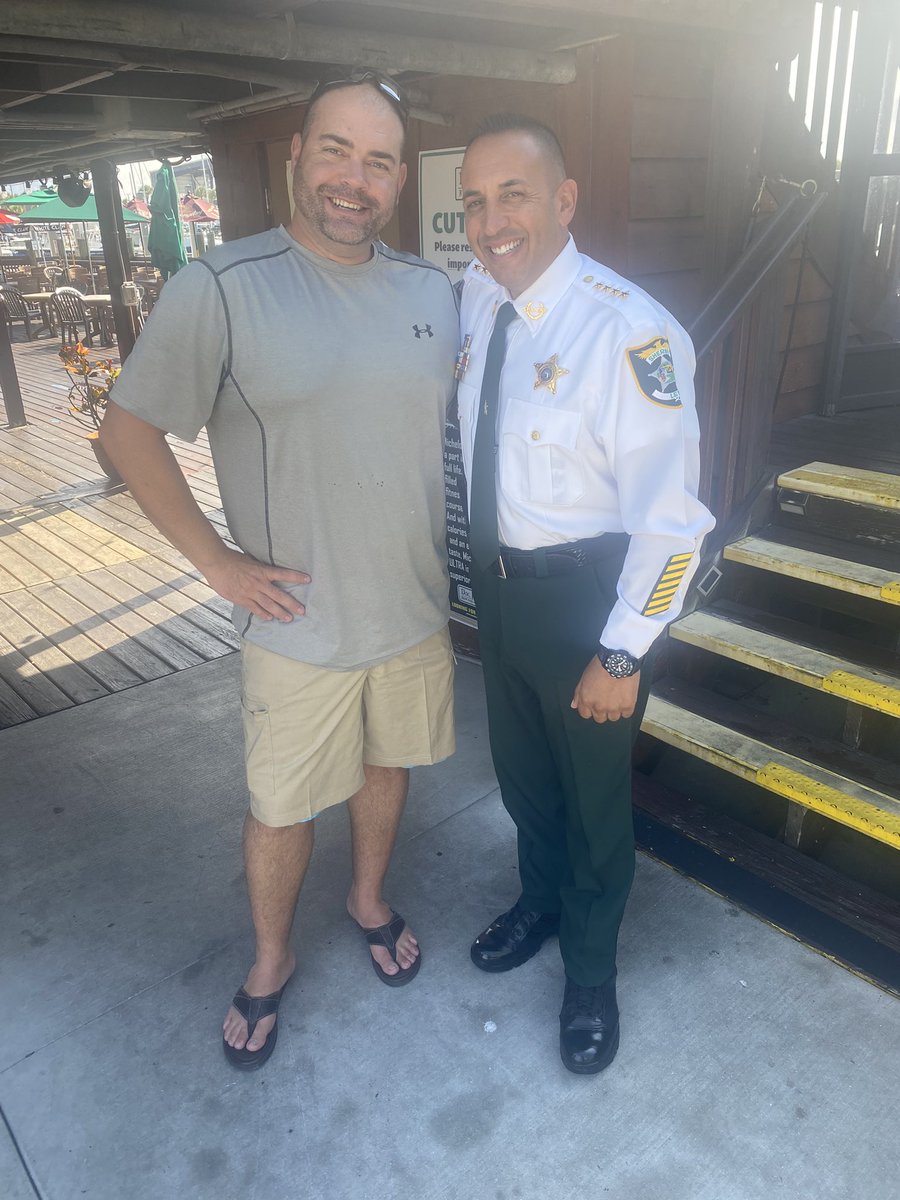 BrandonDhuey's tweet photo. nothing but RESPECT for Sheriff  Marceno @SheriffLeeFL   let me know when u have openings! https://t.co/vY3Xfyms9S
