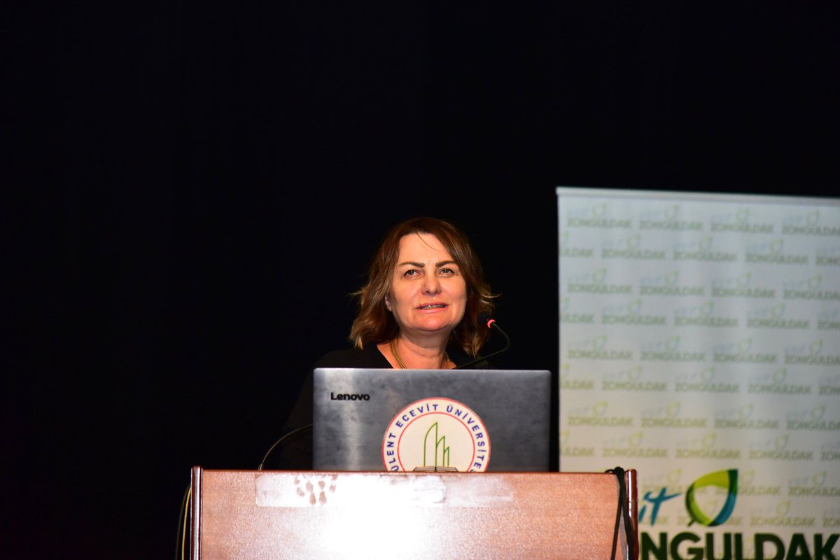 ZBEÜ Sezai Karakoç Kültür Merkezi'nde Zonguldak Kömür Jeoparkı Doğal Varlıklar Çalışma Grubu Biyoloji sunumları dahilinde düzenlenen "Türkiye'nin Biyoçeşitliliği ve Su Altı Dünyasına Yolculuk"konulu sunum izleyenler tarafından da beğenildi.