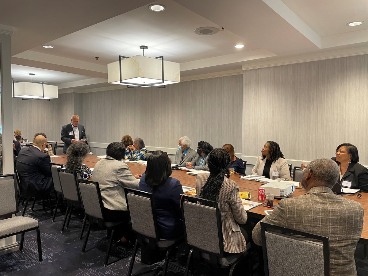 Chicago's Faith-Based Credit Union Alliance addresses the needs of underserved areas by providing access to financial products. With the help of <a href="/IlCULeague/">Illinois CU League</a>, <a href="/Inclusiv/">chika okeke</a>, &amp; <a href="/CUNA/">CUNA</a>, we brought the Alliance and <a href="/CBCPAC/">CBCPAC</a> together to discuss their successes and challenges. #CDFIs #MDIs