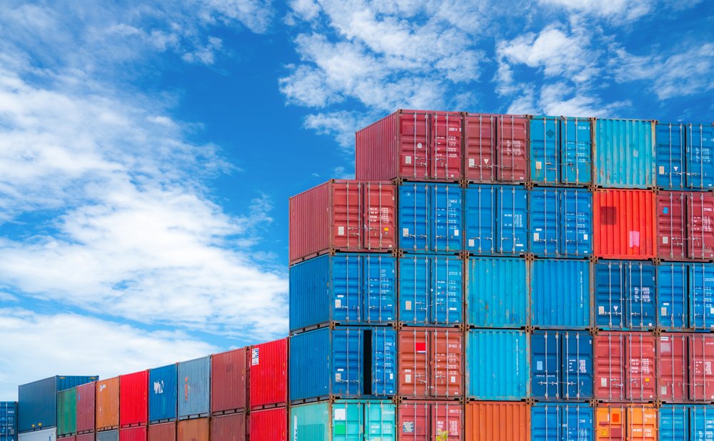 TigerStop's tweet image. Supply chain challenges are the top business challenge for manufacturers in 2022. Learn how #DynamicOptimization software from #TigerStop can reduce scrap waste &amp; stretch your lumber supply further: bit.ly/3n4Efk7
#Manufacturing #LeanManufacturing #Automation #LengthStop