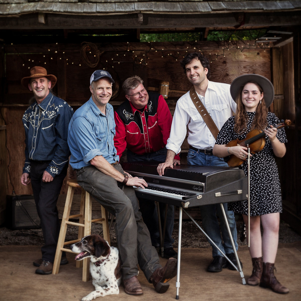 The Friends of the Lyme Public Library will be having their annual concert for the community on June 16th (rain date June 17th) @ 6:30pm, featuring "Plywood Cowboy". Bring your picnic, blanket and dancing shoes! Fun for the whole family. Call the library for details.