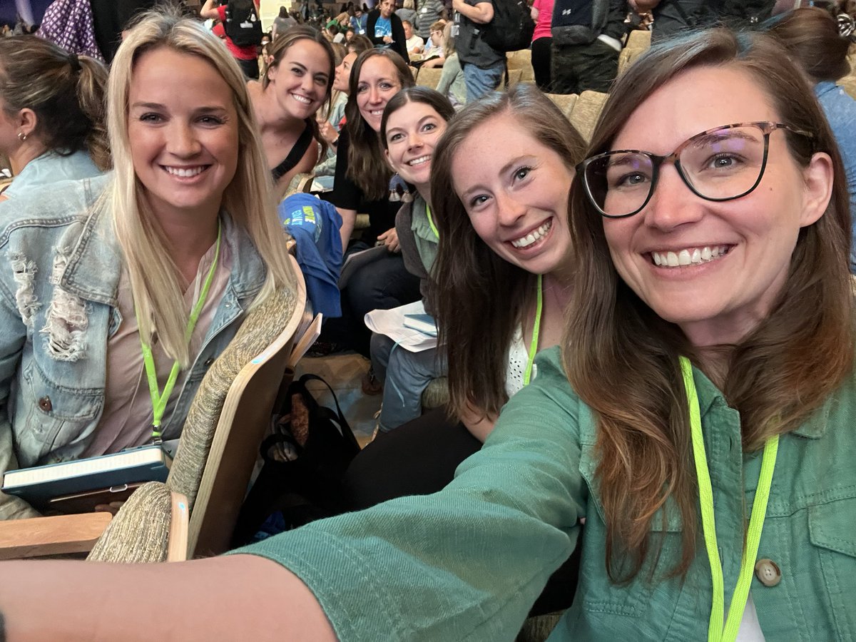 jg_risinger's tweet image. Ready for Day Two! Got some of our new team members with us today! @RStar512 @SolutionTree #SMSDPLCInstitute