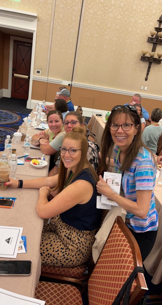 meganelsinger's tweet photo. The Lions are ready to learn! 

@SolutionTree #ATPLC https://t.co/ORWCypecg7