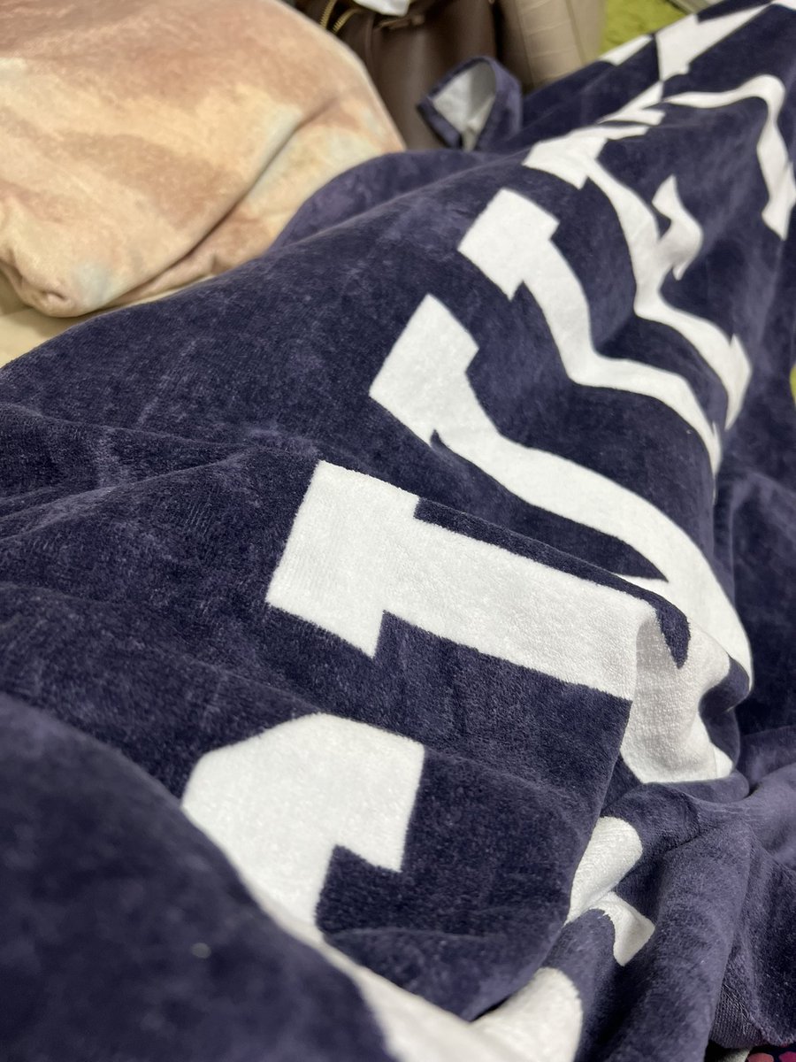 m_swifties13's tweet photo. This is how to use the lovely beach towels for a Girl At Home all day 😎✨ Yes, useing for a nap on my couch 💤
@taylorswift13 @taylornation13
#SwiftieSummer #est1989 https://t.co/5niyRAmHrd