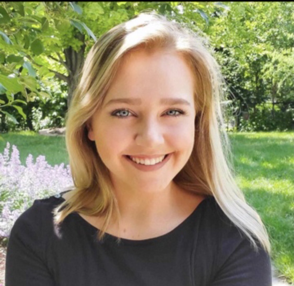 StMaryBell's tweet photo. Hello! My name is Anna Grace (St Mary’s co. 2016) and I wanted to take a moment and introduce myself! I currently attend the University of Nebraska-Lincoln and I will be taking care of St Mary’s School’s Social Media posts as the Marketing Specialist! https://t.co/ZURwMuAuFW