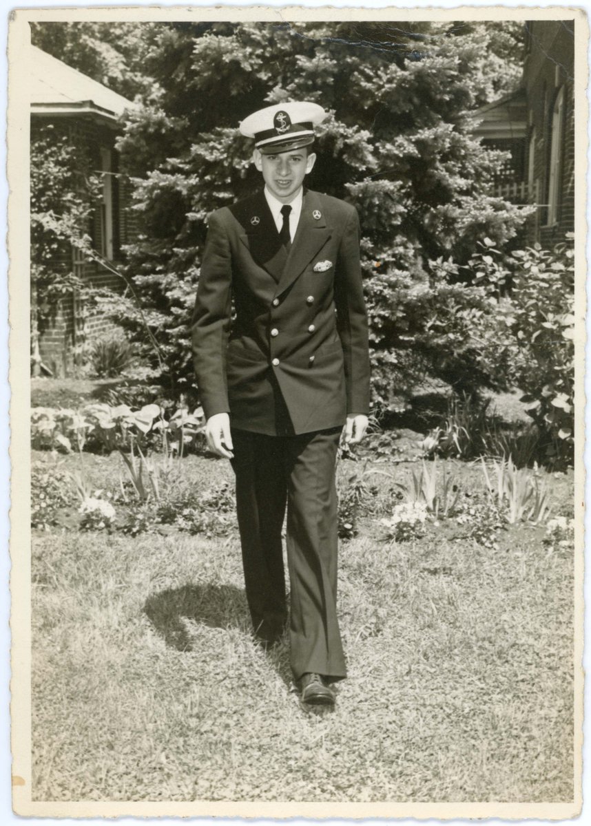 scua_umass's tweet image. SCUA collects whole lives, not just a person’s “important” work. Lester Grinspoon, an alum of the Merchant Marine, Tufts &amp;amp; Harvard, chose UMass Amherst for his papers. Join us 6/24 for an amazing day honoring his legacy! #LesterFest #DrugPolicyArchives

umass.irisregistration.com/Site/Grinspoon