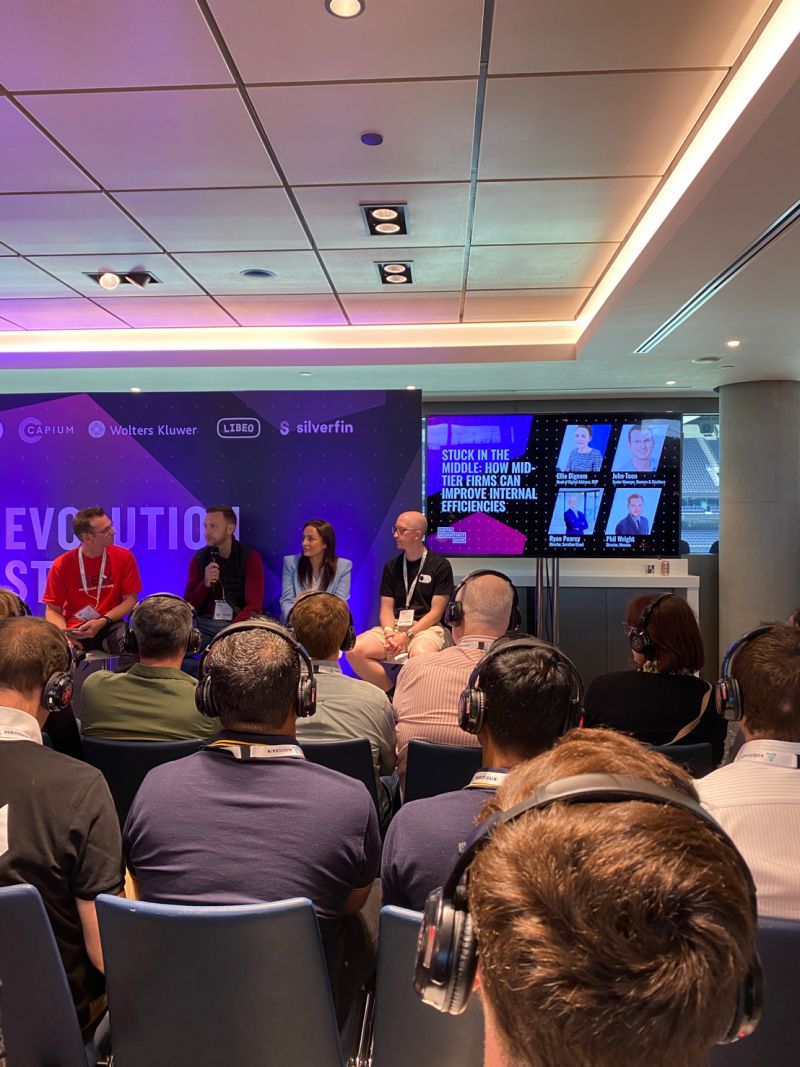 #BrighterThinking Phil Wright, took to the evolution stage at the @ShowAccountancy 2022! Some insightful conversations on how mid-tier firms can improve internal efficiencies, with some helpful takeaway tips for the audience.