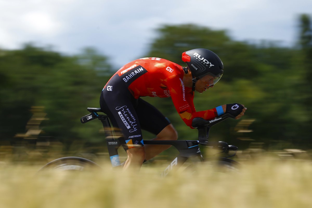 ⏱️ @CarusoDamiano put in a solid performance on today's ITT @dauphine He finished in 8th place at 1'25' from the winner #Ganna, and he also moved up to 6th place on GC at 1'39'. #RideAsOne #Dauphiné