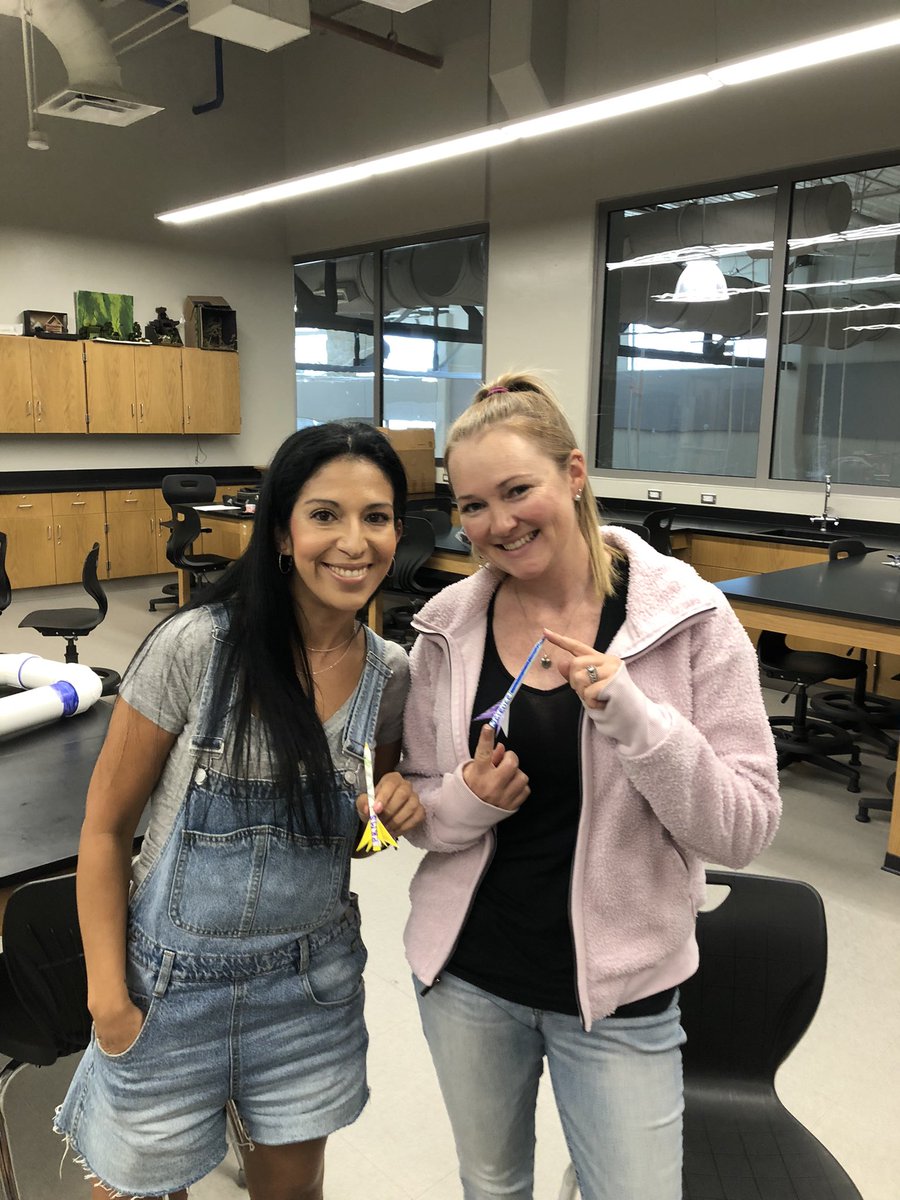 hallmarkar's tweet photo. Applications of rocketry about to blow your minds with straw rockets #ComalU22 @DavissonAmber @Supt_comalisd @standeford_aryn https://t.co/pxGLBsWner