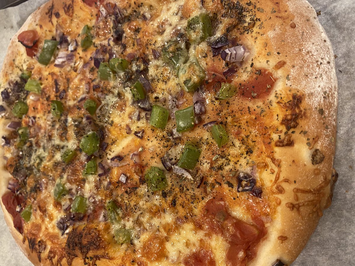 Miss McIntyre tweet media