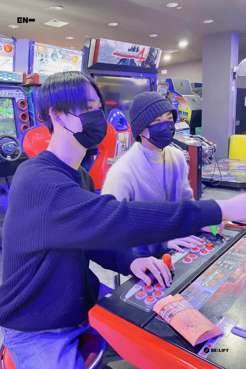appleheebambi's tweet photo. 👾🕹
#ENGENESelcaDay #ENSD #JUNGWON #NI_KI @ENHYPEN_members https://t.co/qSYhw9ND9m