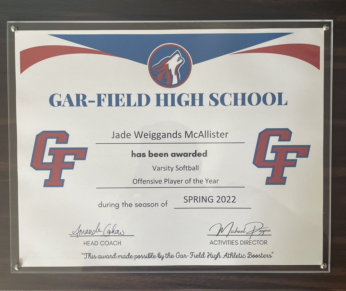 GFHS Varsity Softball Offensive Player of the Year 💪🏽🥎 #offensiveplayeroftheyear #softball #GFHS #teamwork