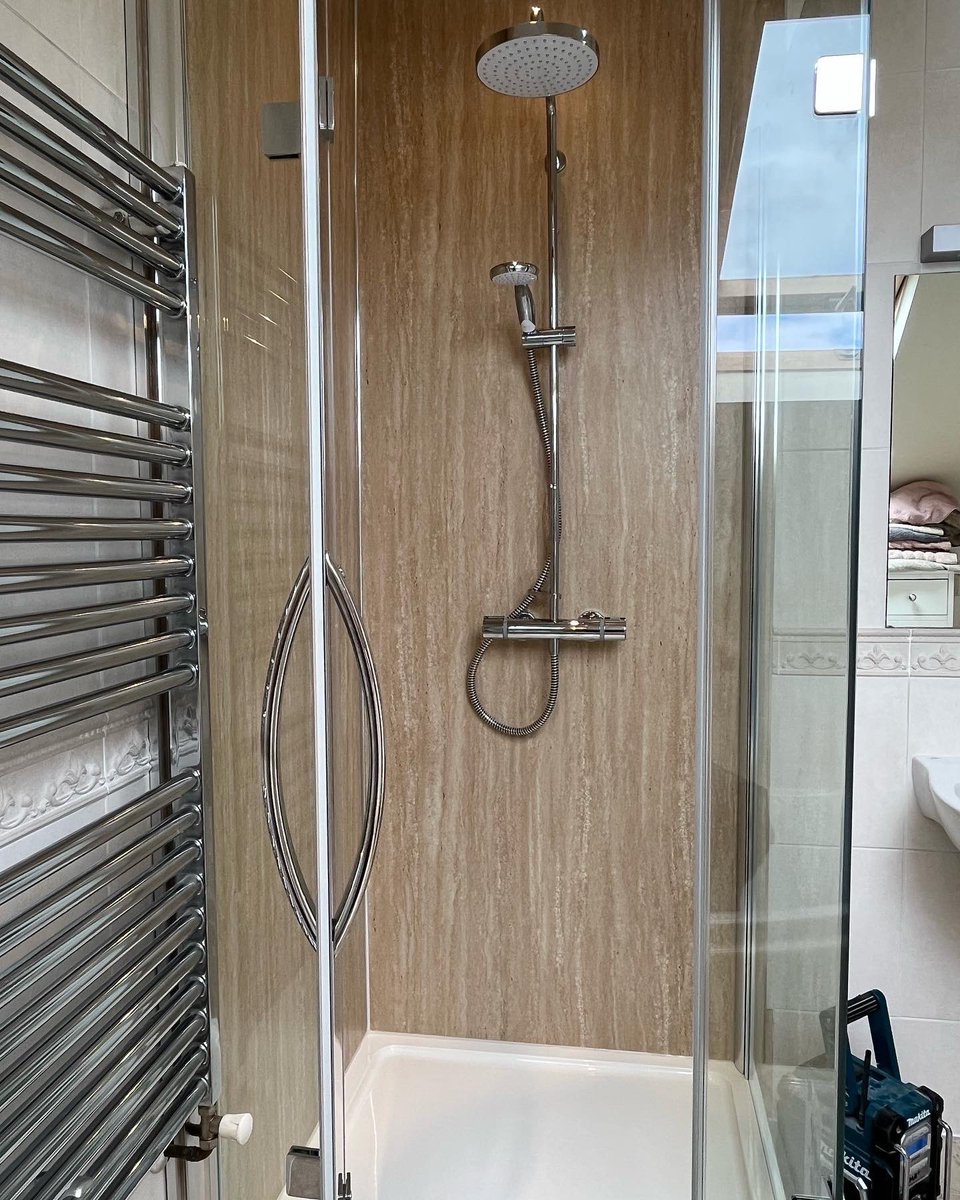 Latest installation in DE5 <a href="/mirashowers/">Mira Showers</a> <a href="/MermaidPanelsUK/">Mermaid Panels</a> &amp; Aquadart glass 👌🏼😎💙