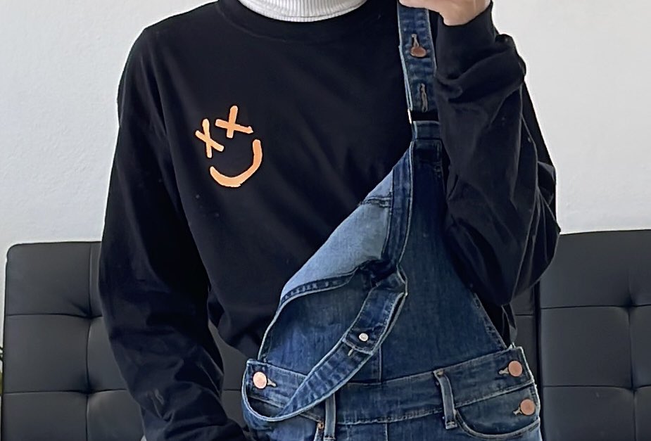 __jessicajaylin's tweet photo. No sabía que ponerme para hoy y mi esposito me hizo esta camisa (that’s what he does) 🥹🧡 LA AMÉ!!! & mi prima también va tener la suya 💓
#LTWT #LTWTPR #LTWTSANJUAN #LTWTPuertoRico #LouisTomlinson #LouisTomlinsonPuertoRico https://t.co/jKrfoBphA6
