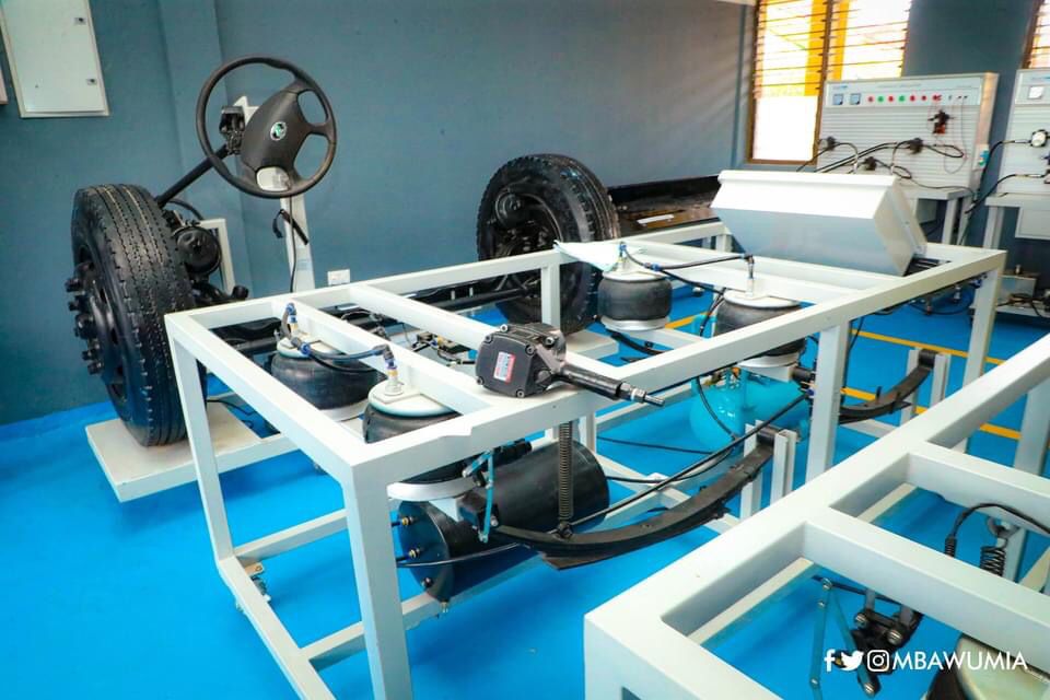 TheteamMelody's tweet photo. I commissioned facilities and vehicles amounting to over $131m to further boost TVET.The facilities included TVET Service headquarters as well as the Applied Technology Institute, which contains classroom blocks, ICT centres, administration blocks....
1/3

@MBawumia https://t.co/qIu76SjEvU