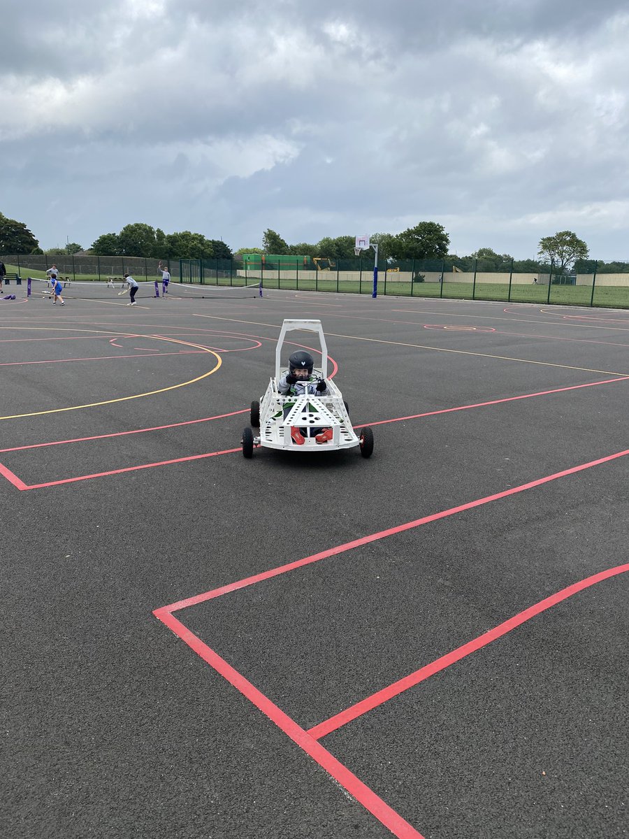 valleygardensnt's tweet photo. Car club finished the making of the green power car. Tonight was its first test run!! More to follow from the zig zag racers next week! #vgmsdt #vgmsstem https://t.co/SWVWt6CQwf