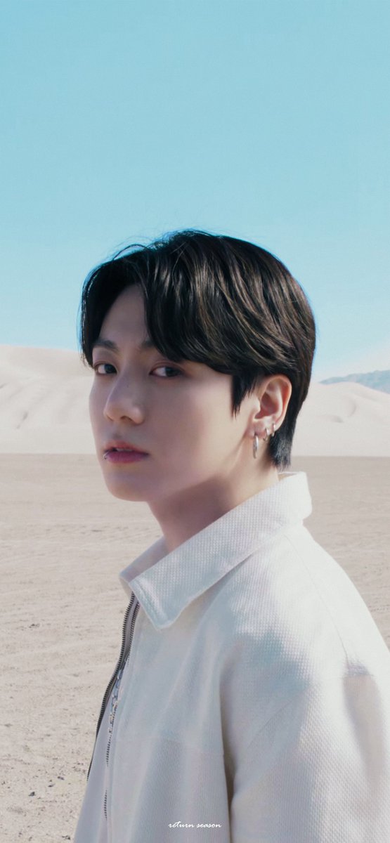 return_season's tweet photo. YET TO COME MV 티저 2 -정국

2340*5064 https://t.co/7gSFHPAzrr