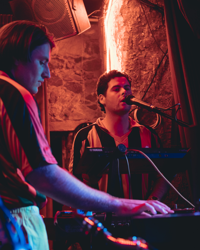 Prima Volta  tweet media