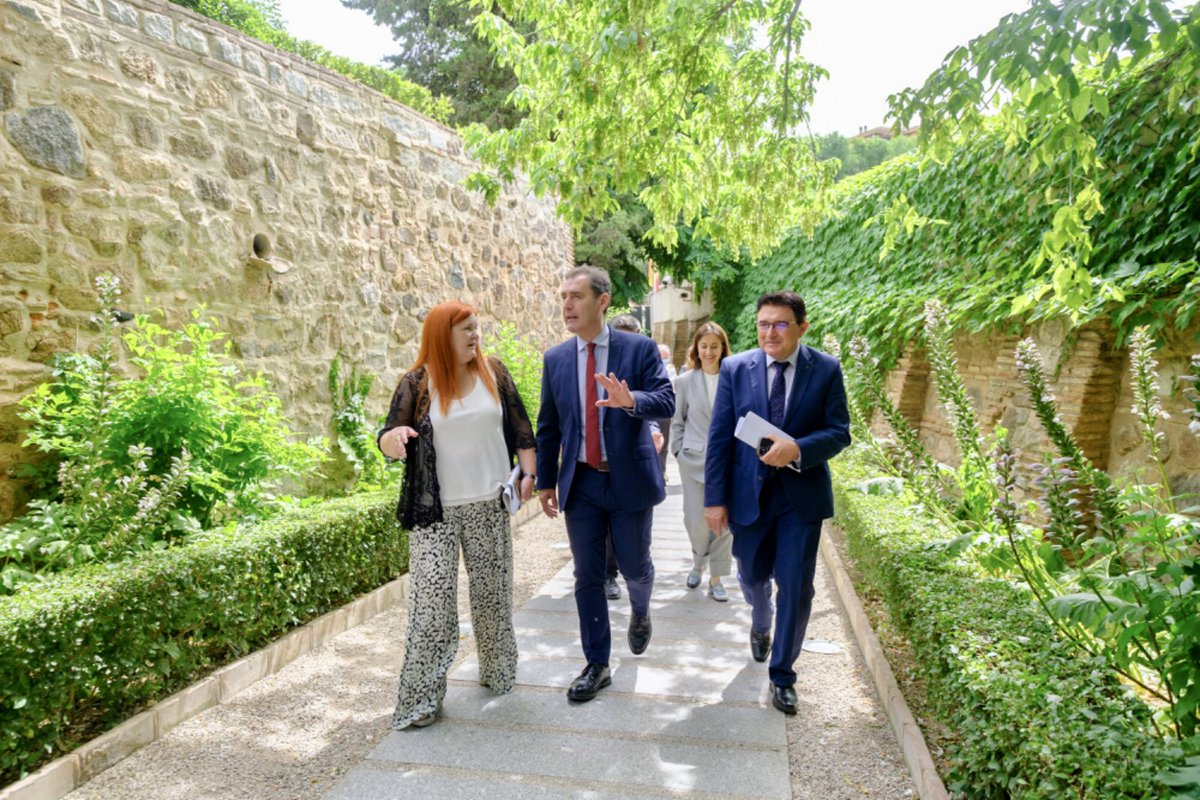 ftierraseca's tweet photo. Siempre es un placer visitar el @MuseodelGreco en #Toledo, más todavía si es para la inauguración de la exposición "Picasso visita al El Greco", fruto del intercambio con @kunstmuseumdh, que podrá visitarse hasta el 25 de septiembre.
#CastillaLaMancha https://t.co/Y40a8nHIBz