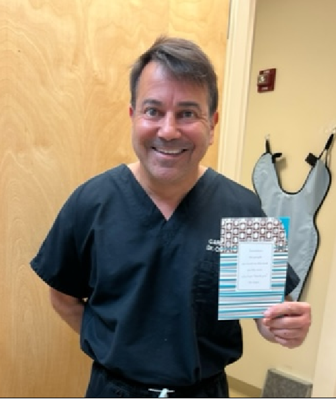 CaringPodiatry's tweet photo. A patient of ours just shared with us a beautiful card that we wanted to share with everyone!
"Thank you so much for being a top-notch physician!"
- Our patient Sandra
Thank you for the kind words, Sandra!π
#CaringPodiatry #AndrewSchmiererDPM #CraigShaperoDPM #MarkFillariDPM https://t.co/pNikrtsqYM