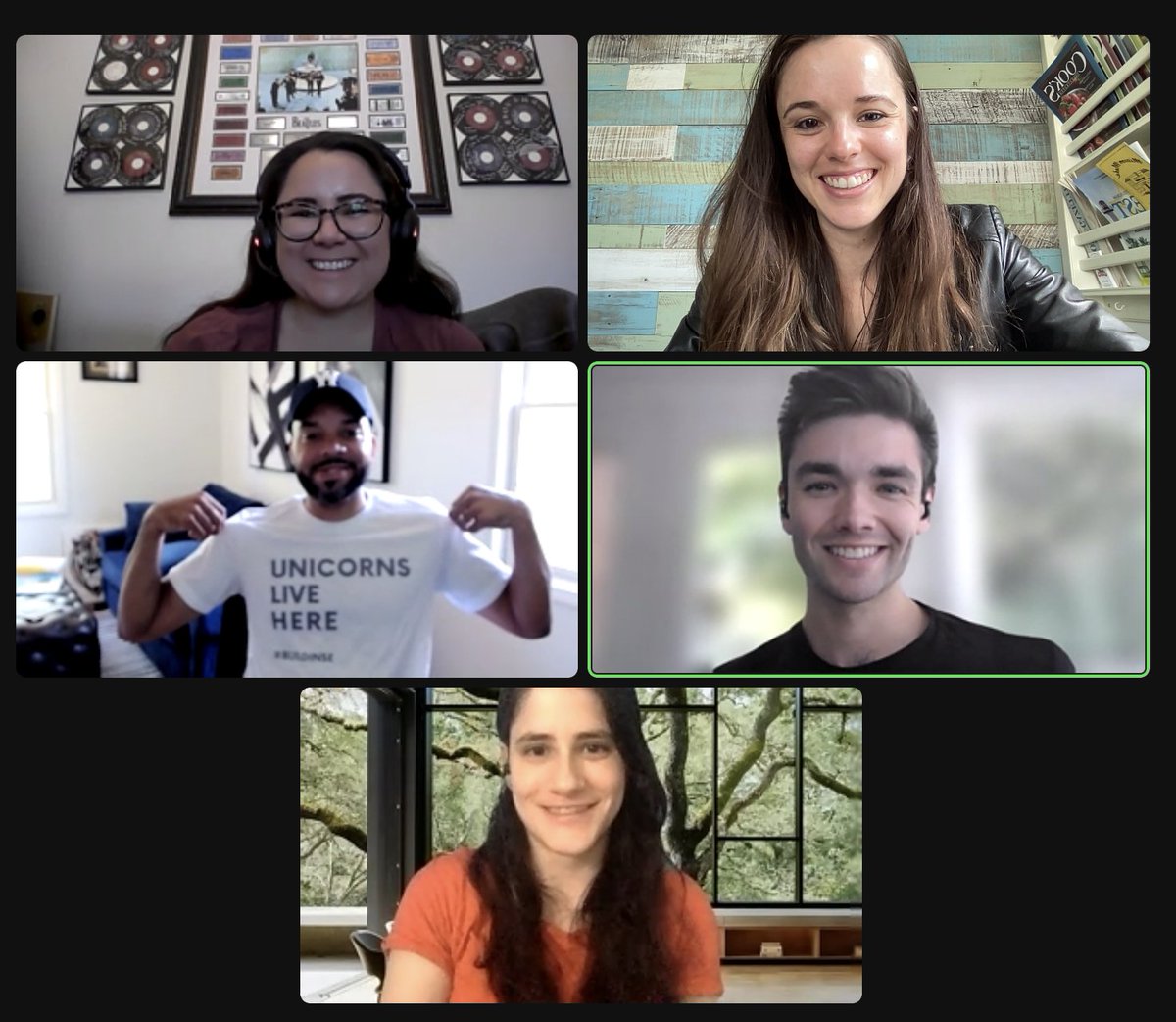 BuildInSE's tweet photo. Our #BuildInSE team meets every other Friday to brainstorm &amp; collaborate on new projects in support of our mission - to build regional intelligence in the Southeast. 

This past Friday we had Tennessee, Kentucky, Virginia, &amp; Florida all on one call. Teamwork makes the dream work! https://t.co/PqqaNolx0A