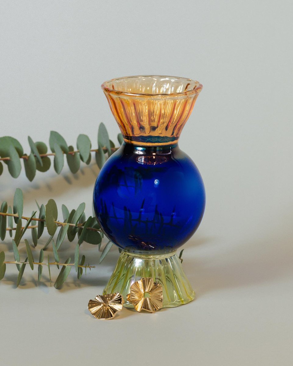 Rinascente's tweet photo. Nella cornice del #BijouxMarket al 4° piano di #RinascenteMilano, #GalaRotelli partecipa con una nuova collezione di gioielli ispirati ai dettagli di opere d’arte. Vieni a scoprirli in store per sentirti unica, proprio come un dipinto. Ti aspettiamo! 

 #PoeticDesign https://t.co/2snZOyEWw3