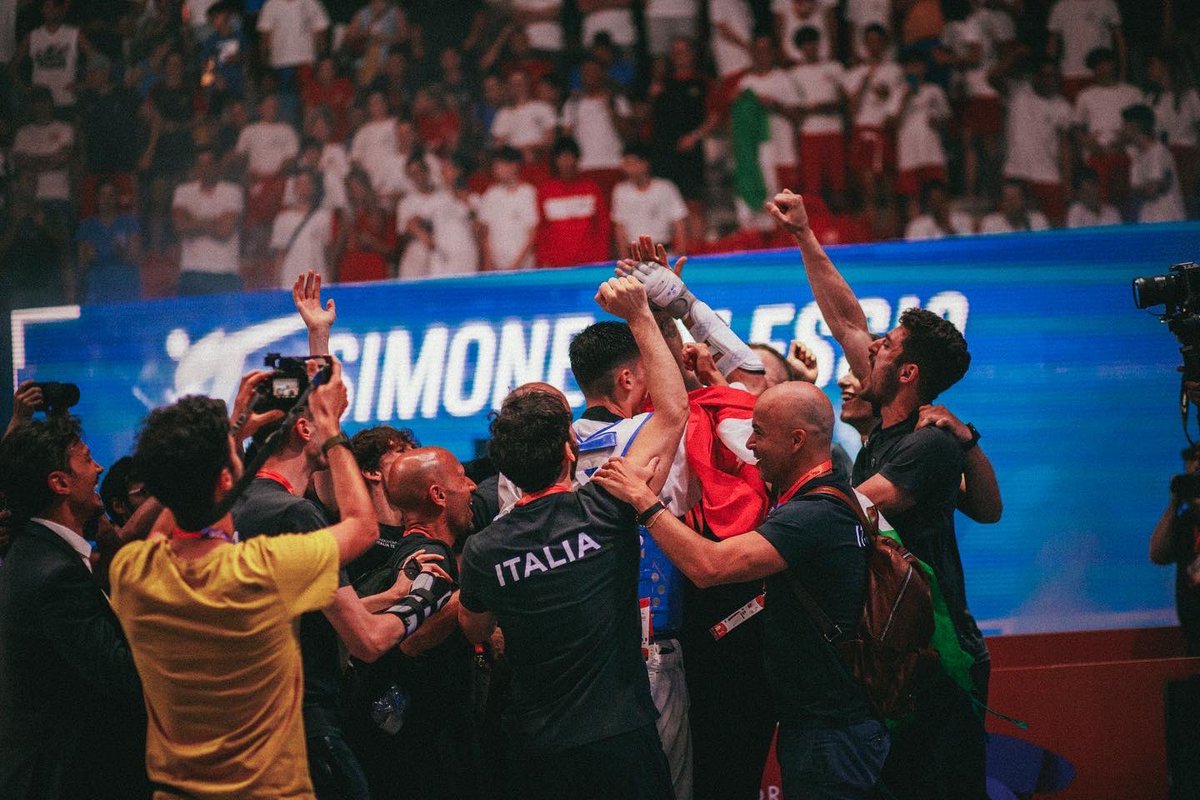 campo_mass's tweet photo. Grazie a tutti coloro che hanno contribuito, con impegno, dedizione e passione, alla riuscita del @worldtaekwondo Roma Grand Prix 2022. 👏🏻 Arrivederci al 2023!🇮🇹

#itatkd #romagrandprix #taekwondo https://t.co/GZpPN7wdjF