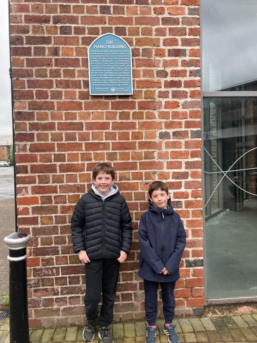 PrimaryFranche's tweet image. A massive well done to everybody who completed the Humanities half term challenge! It has been lovely to see the children so enthusiastic about our local area by discovering buildings of importance and using their super map skills. #creativecurriculum #locallearning