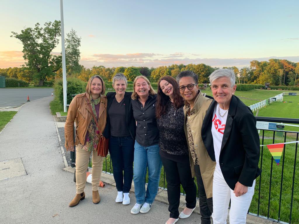 donnamcivor's tweet image. Happy 24th work anniversary @LucyWellingsFA and Rachel Pavlou. The journey continues my lovely friends. 💕