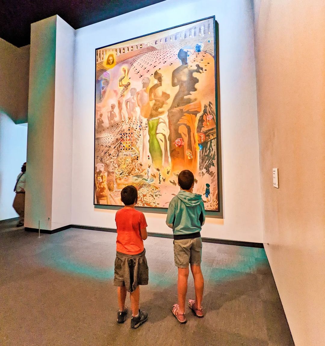 TheDali's tweet photo. Dalí's painting, "The Hallucinogenic Toreador" measures almost 13 feet tall! He filled it with vivid colors, symbols, and hidden treats like a Dalmatian and a girl lounging on a pool float. #TheDali #VisitorViews
🎨: https://t.co/brAjkSfHLp
📷: Instagrammer @2traveldads https://t.co/0YUgAOyPsX