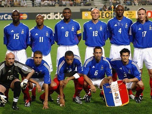 KongtapAFPringt's tweet photo. 🔥France World Cup 2002🔥 

#classicfootballshirt #classic #adidas #France #worldcup #WorldCup2022 https://t.co/8z6ZKMmTcq