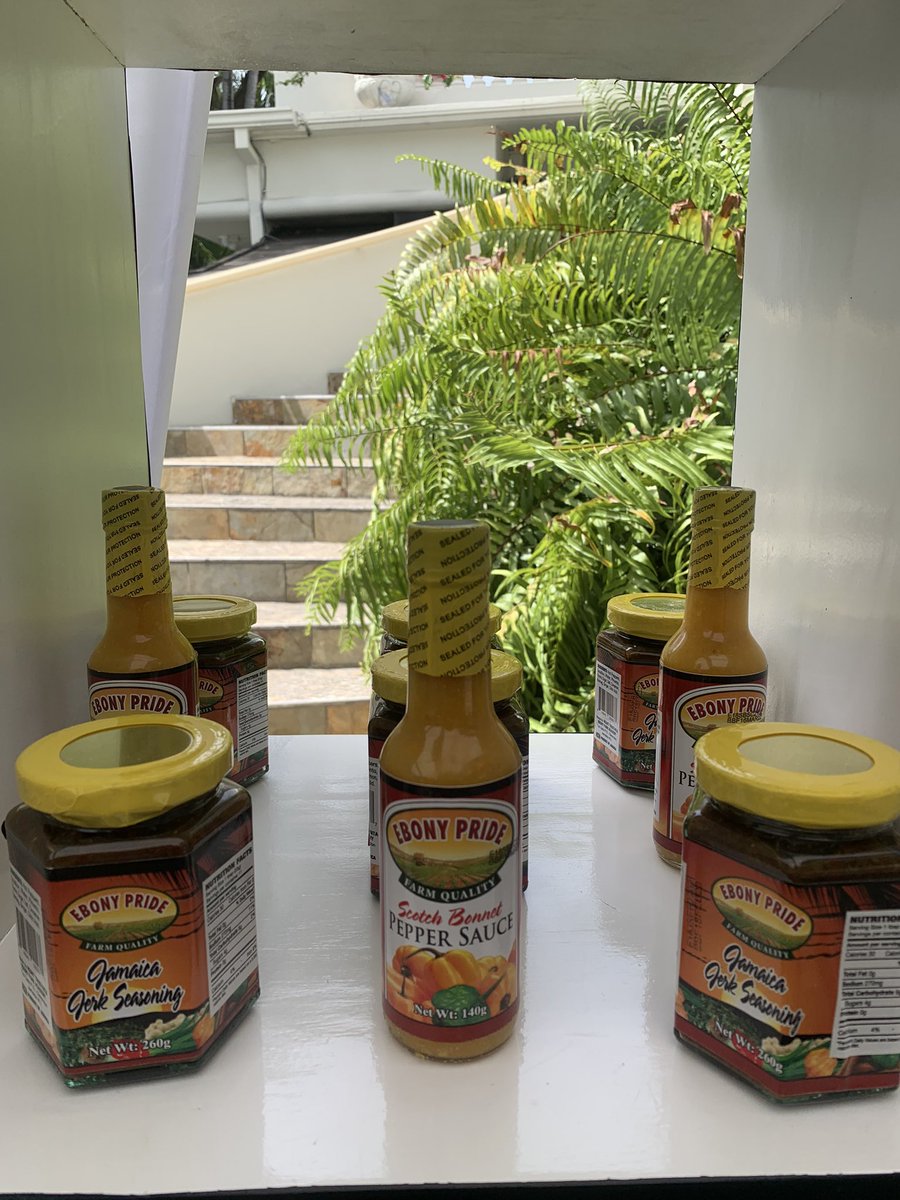 heartnstatrust's tweet photo. Some of the products made by our trainees at the Ebony Park Academy on display at the Women in Agriculture Conference 2022 #HEART #WomenInAgriculture #EbonyPark #EbonyPride https://t.co/jUSovlOOoU