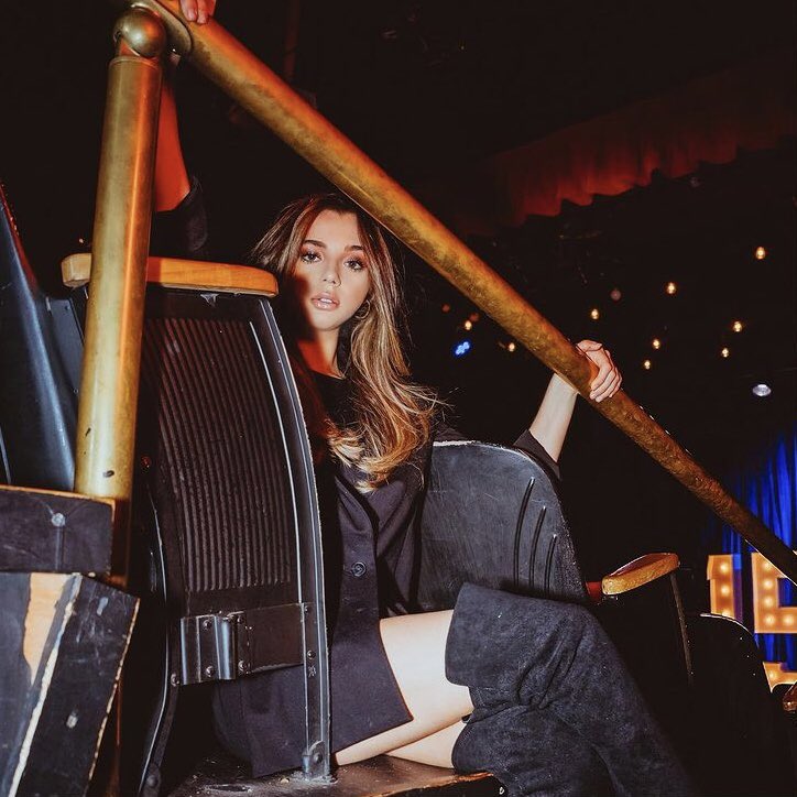 FearTWD convention tweet media