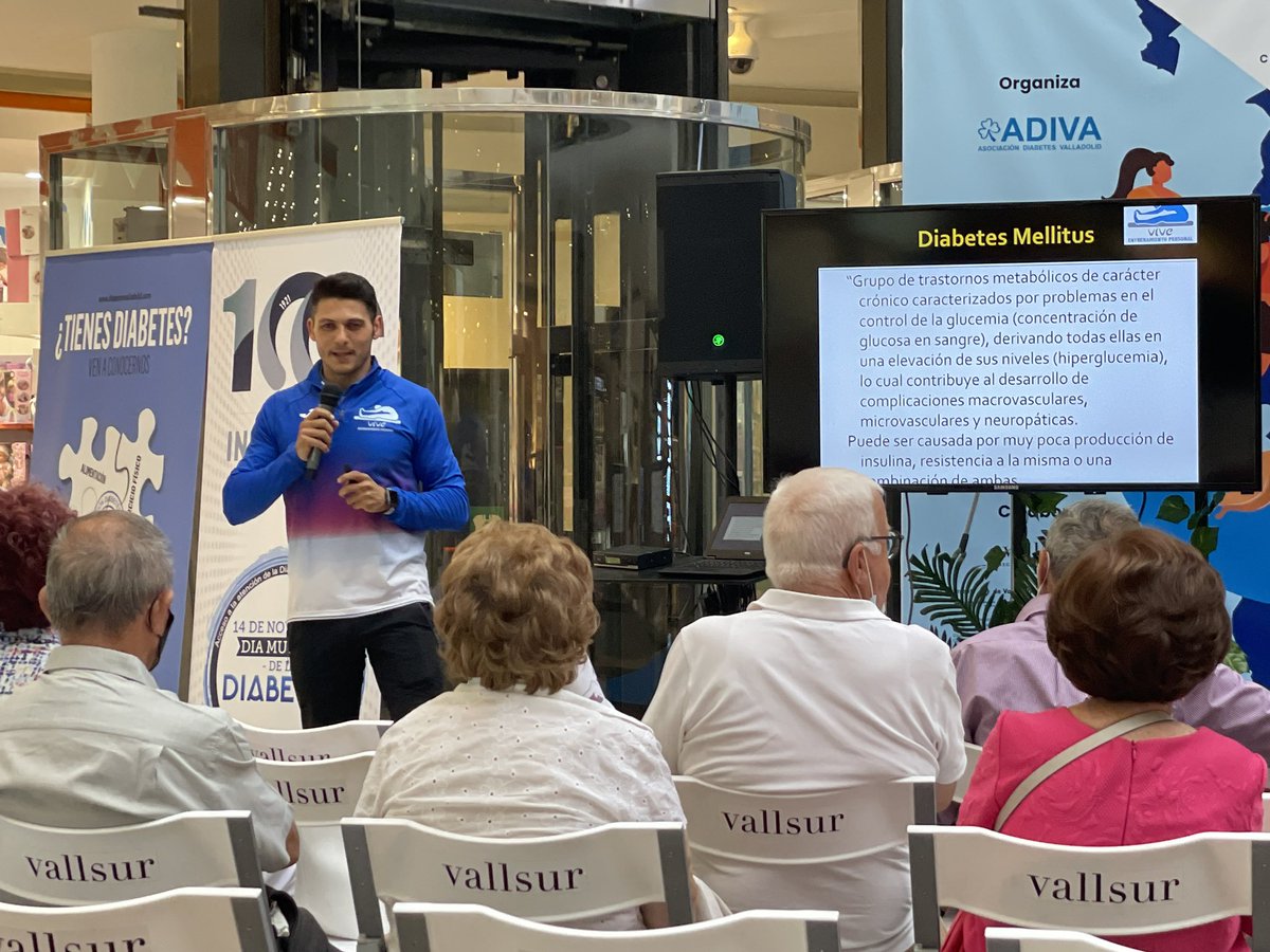 AdivaValladolid's tweet photo. Llega el turno en el escenario de @ccvallsur del entrenador personal Ruben Nozal que nos da las claves para que nuestro cuerpo se active @NozalPT ¡Os esperamos en la #SemanaDiabetesVa ! https://t.co/f1PfeNAZ4f