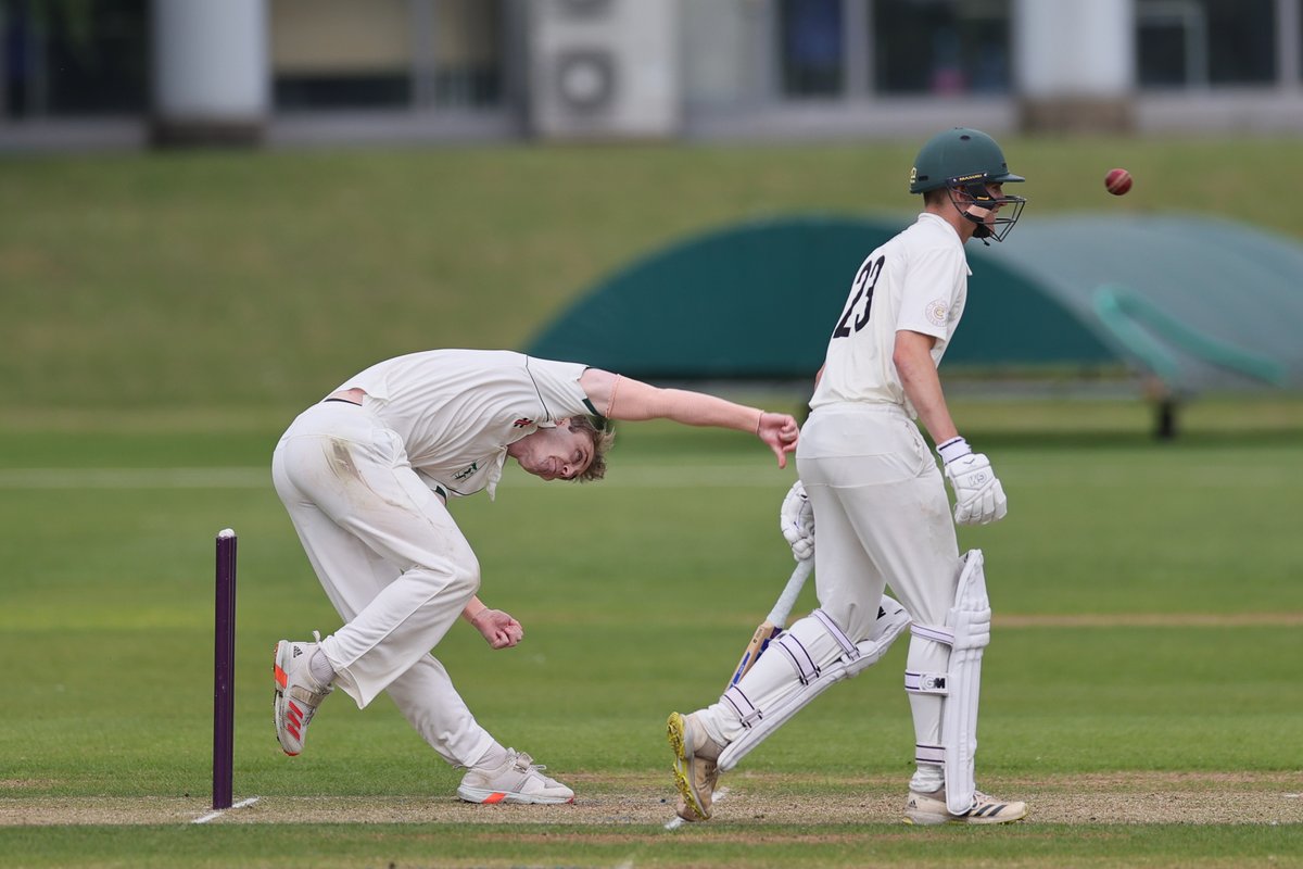 AustralianUnis's tweet photo. It's all about angles whether playing or taking pics, as @jimholyoakphoto captures our T20 win at @lboroUCCE https://t.co/wVgK7I57To https://t.co/vJ2uKWMm5j